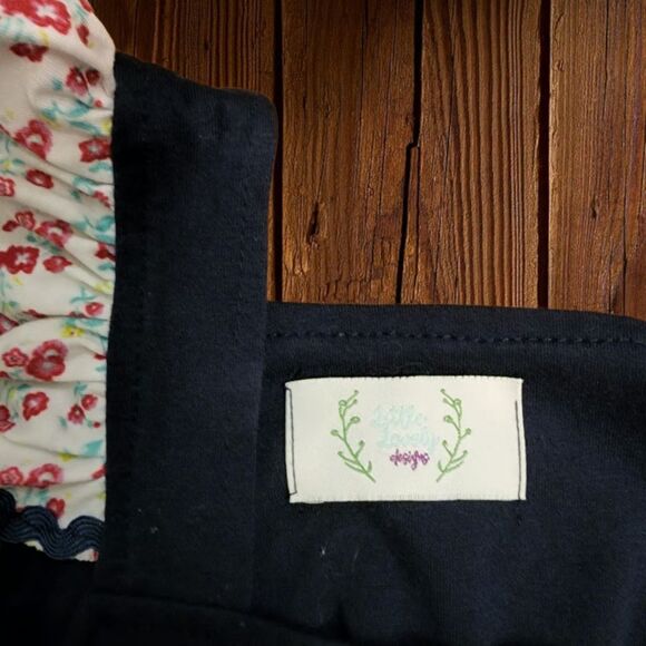 "Guess What? Chicken butt" bubble romper with applique 3T - Picture 4 of 4